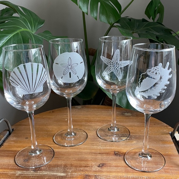 Coastal Vibes EtchedWine Glasses - Set of 4